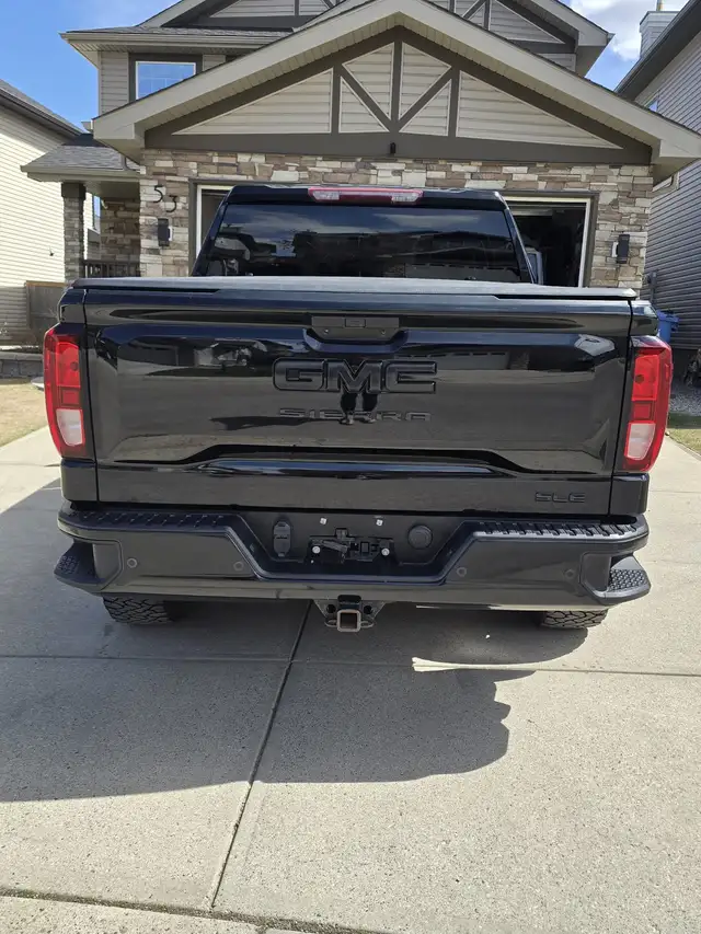 2021 GMC Sierra 1500 SLE- $41,900 (Private Sale, no GST) - Photo 8