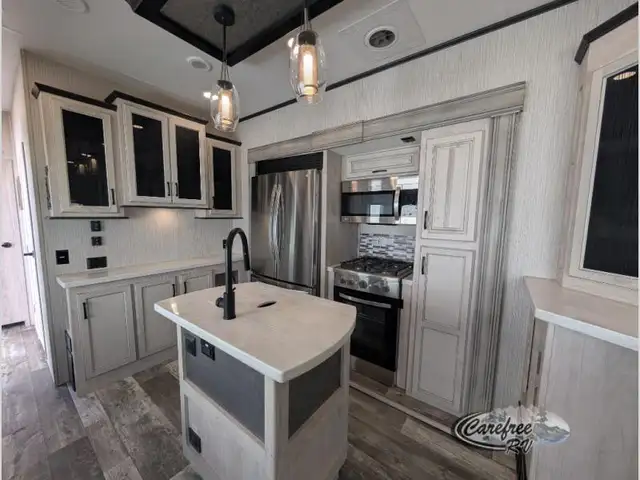 2022 Forest River Sandpiper 420FL – Destination Trailer - Photo 10