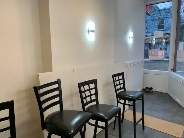Renovated Store Front  Basement: Café, Light Cooking or Office - Photo 2
