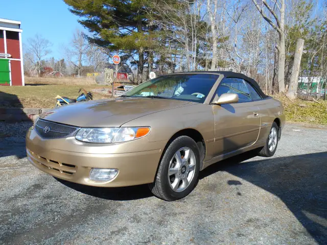 2000 Toyota Solara Convertible.. New MVI