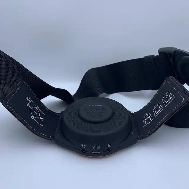 Woojer Strap 1st Gen Haptic Audio Feedback Device with Charger - Photo 3