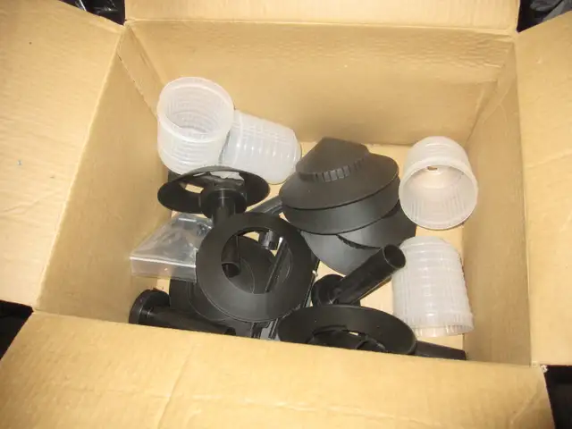 NEW COMPLETE SET NOMA MOON RAY OUTDOOR LIGHTS   PARTS - Photo 4