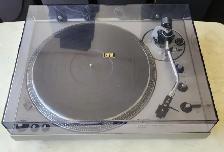 TECHNICS SL-1600 DIRECT DRIVE AUTOMATIC TURNTABLE - PLEASE READ
