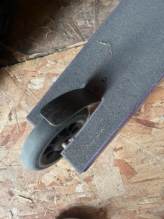 scooter for sale purple finish - Photo 3
