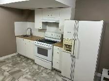 Fully Furnished 1 Bedroom, 1 Bath, 1 Parking, Basement Apartment - Photo 4