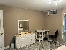 Fully Furnished 1 Bedroom, 1 Bath, 1 Parking, Basement Apartment - Photo 7