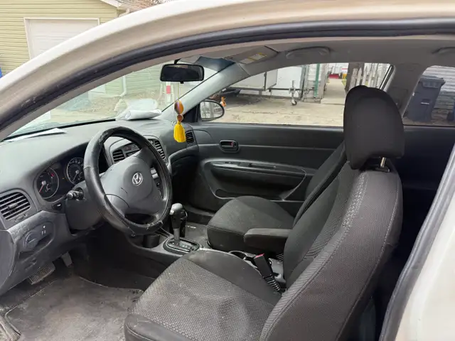 2007 Hyundai Accent - Photo 5
