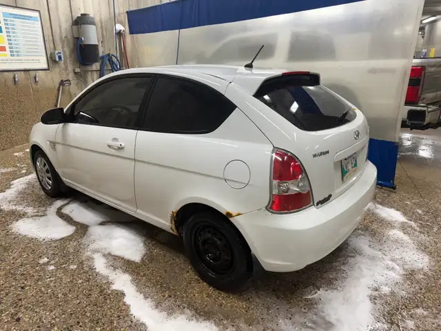 2007 Hyundai Accent - Photo 10