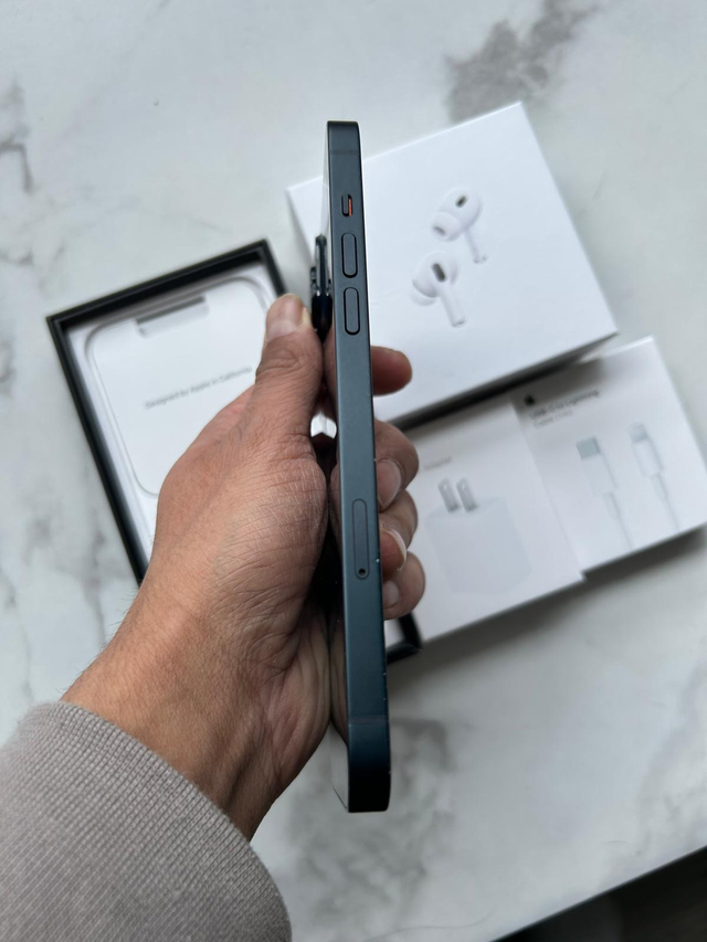 iPhone 14 PLUS 128gb Changed screen Airpods/Adapter/Delivery - Photo 3