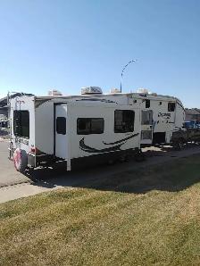 2012 Crusader 5th wheel for sale!