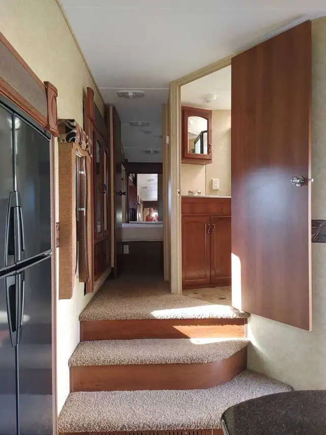 2012 Crusader 5th wheel for sale! - Photo 7