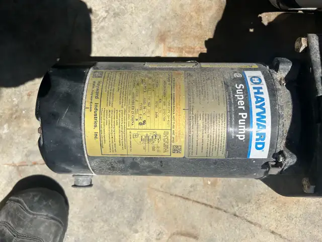 Pool equipment (various), Haywood pumps, vacuum, filter - Photo 2