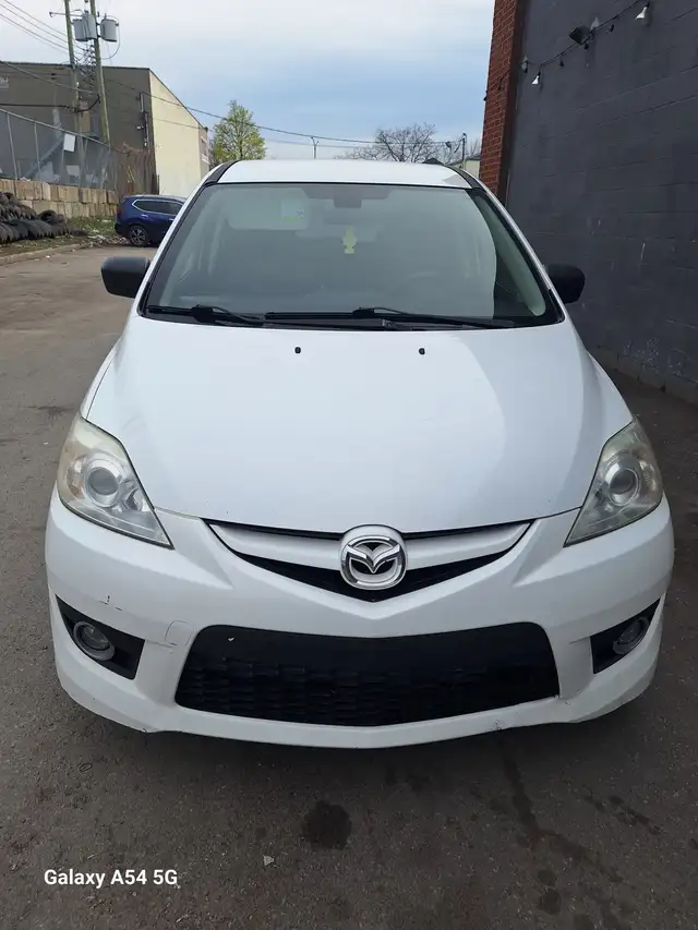 Mazda 5 2010 - Photo 2