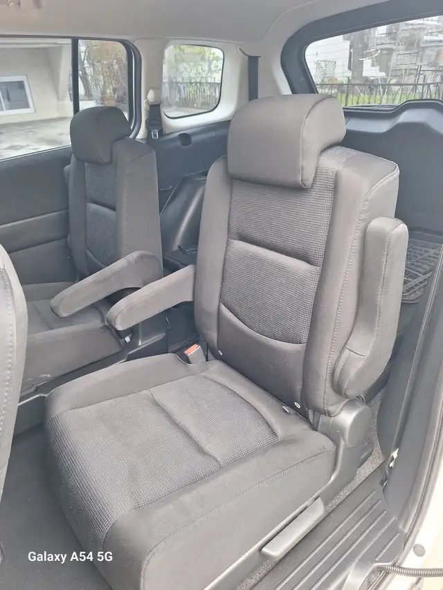 Mazda 5 2010 - Photo 9
