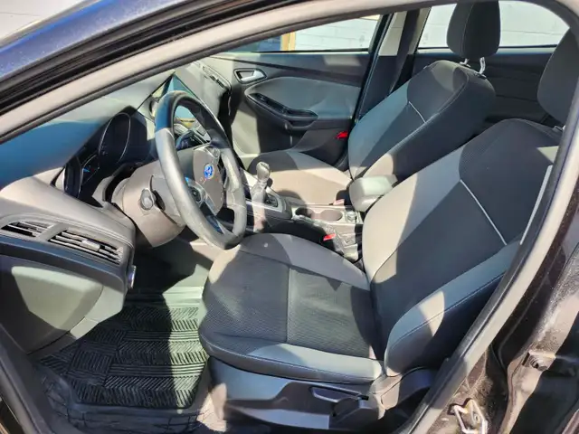 2012 FORD FOCUS SE  certified - Photo 10