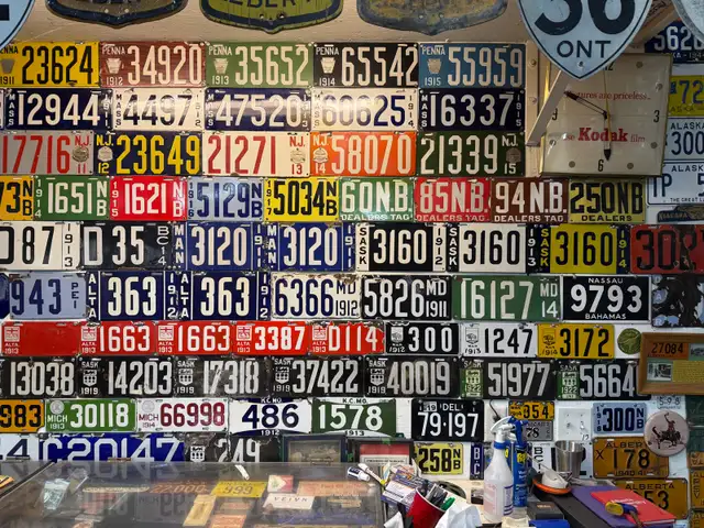 Wanted!! Cash paid for old license plates and related items - Photo 4