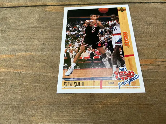 1991-92 UPPER DECK BASKETBALL STEVE SMITH Rookie Card # 447 !