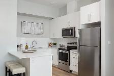 Bachelor suites in Kelowna-Call Today! - Photo 3