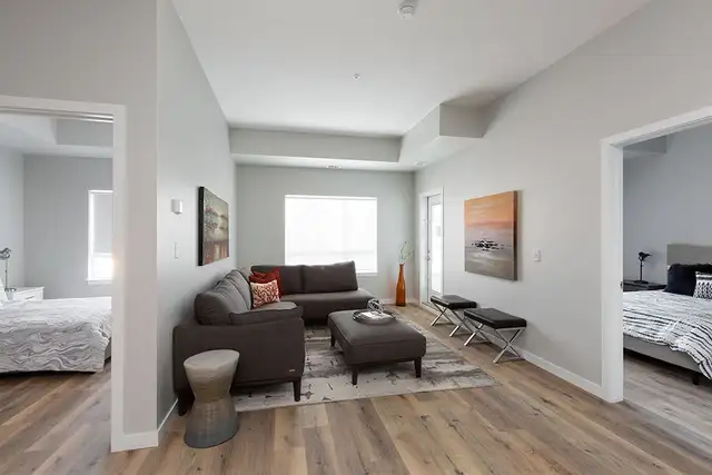 Bachelor suites in Kelowna-Call Today! - Photo 9