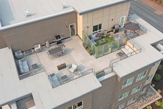 Bachelor suites in Kelowna-Call Today! - Photo 16