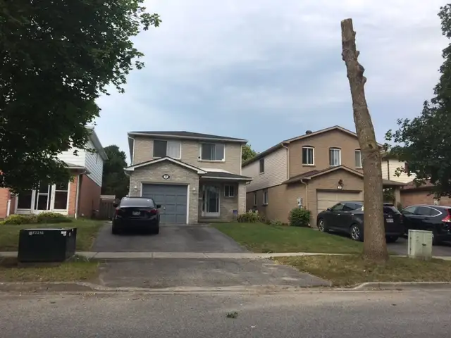 SE Barrie, Legal duplex, split level 3 bdrm, utilities incl.