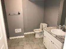 SE Barrie, Legal duplex, split level 3 bdrm, utilities incl. - Photo 9