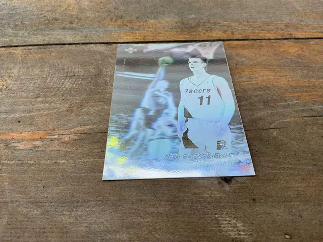1991-92 UPPER DECK BASKETBALL HOLOGRAM DETLEF SCHREMPF Card AW5 - Photo 2