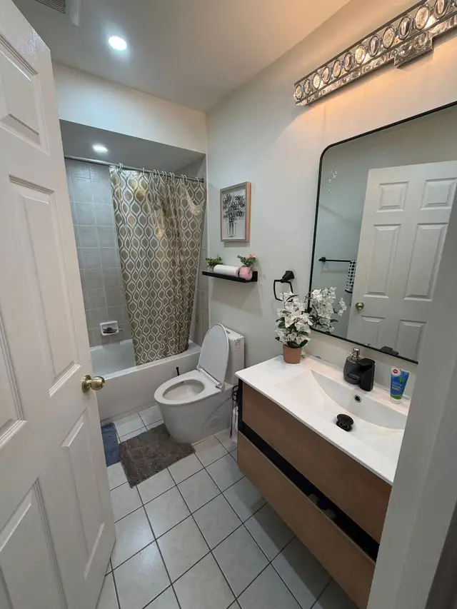 Room for rent - Photo 3