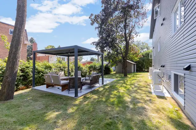NEW 3-Bedroom | 2 Parking | Internet Included | Near REM - Photo 9