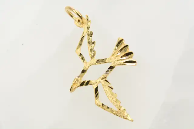 10K BIRD PENDANT