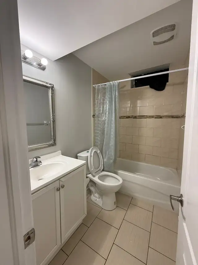 2 Bedroom 2 Bath Basement for Lease In Brampton - Photo 7