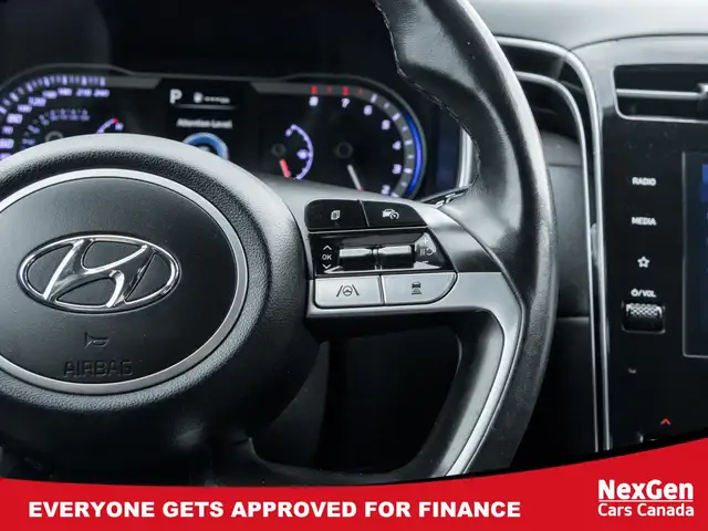 2022 Hyundai Tucson Preferred AWD w/Trend Package / LEATHER/ PAN - Photo 10