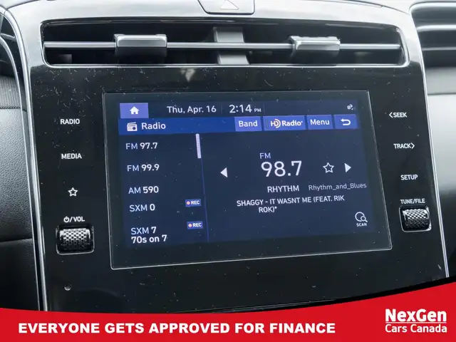 2022 Hyundai Tucson Preferred AWD w/Trend Package / LEATHER/ PAN - Photo 12