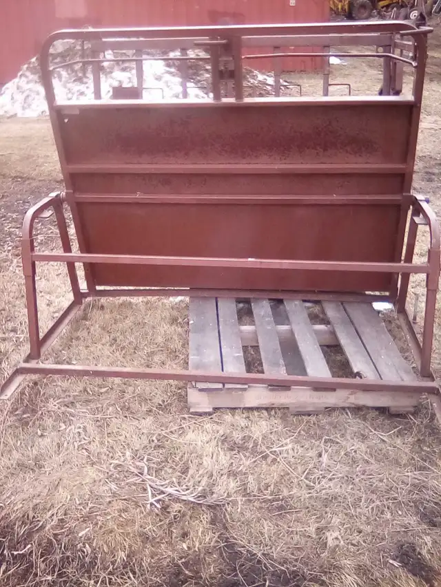 Tipping chute - Photo 2