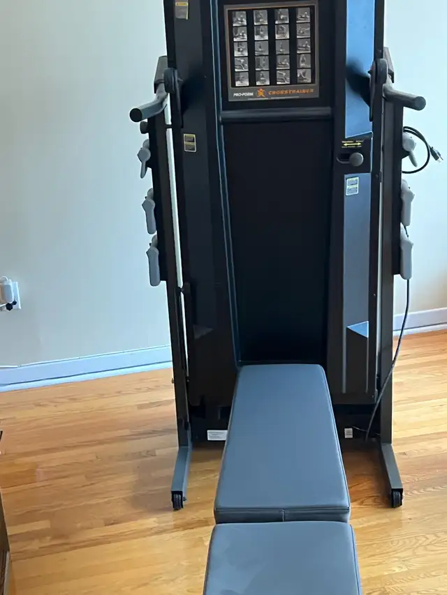 treadmill - Photo 3