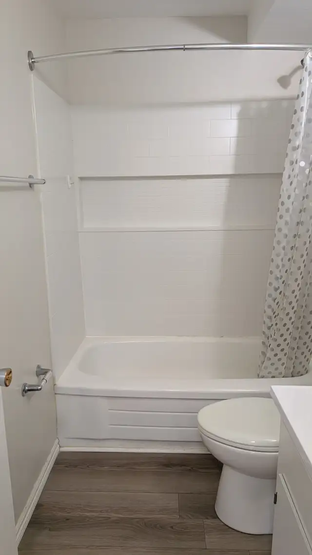 Beautiful and clean 2 bedroom - $1890 - Photo 3