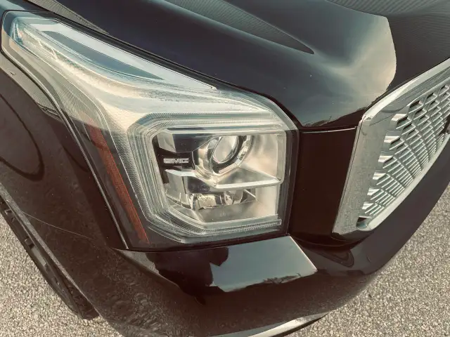 2017 GMC Yukon Denali 6.2L Triple Black - More Trucks @ MJCANADA - Photo 22
