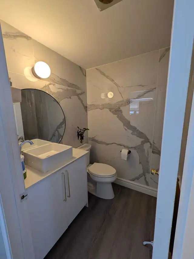 one bedroom upper apartment downtown Port Dover - Photo 5