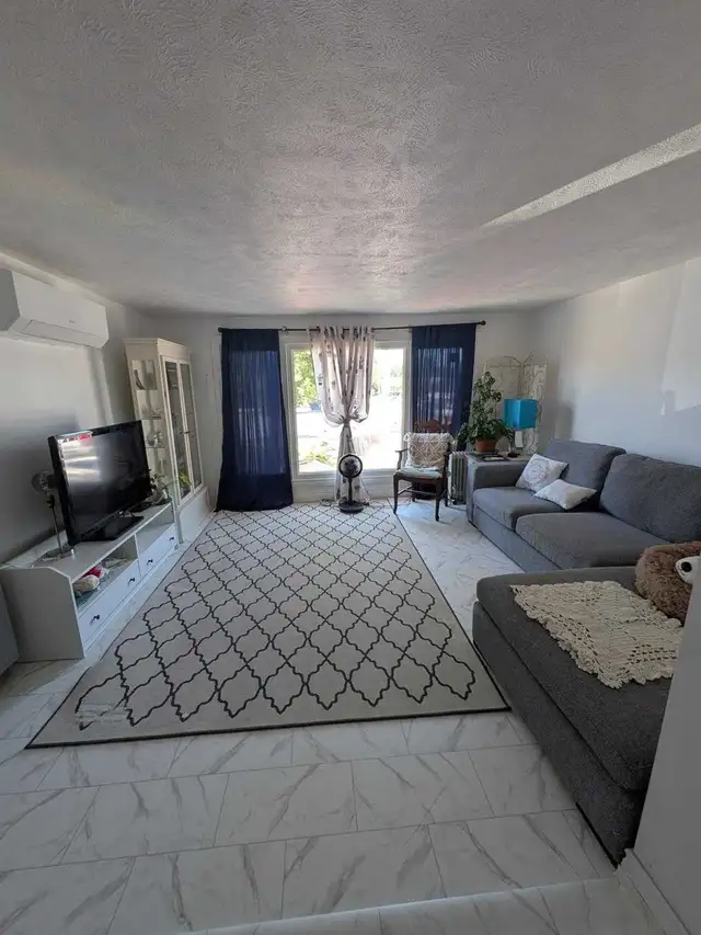 one bedroom upper apartment downtown Port Dover - Photo 7