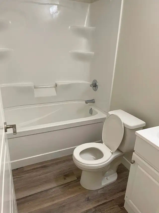 One Bedroom Suite – Harbour Landing – June 1 - Photo 2