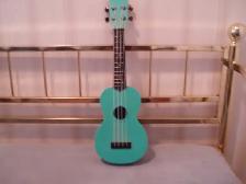 UKULELE  -  LIKE NEW