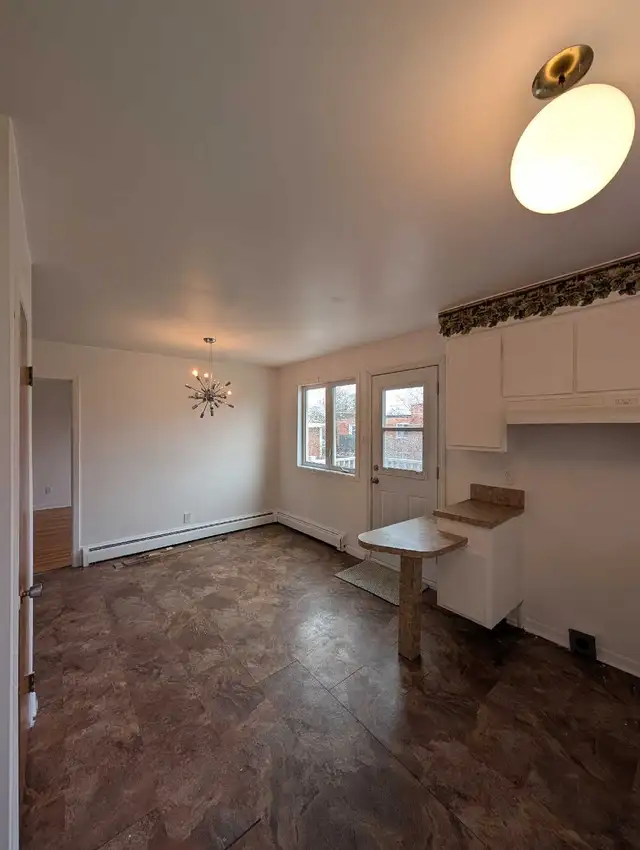 5 1/2 Apartment For Rent - Photo 10