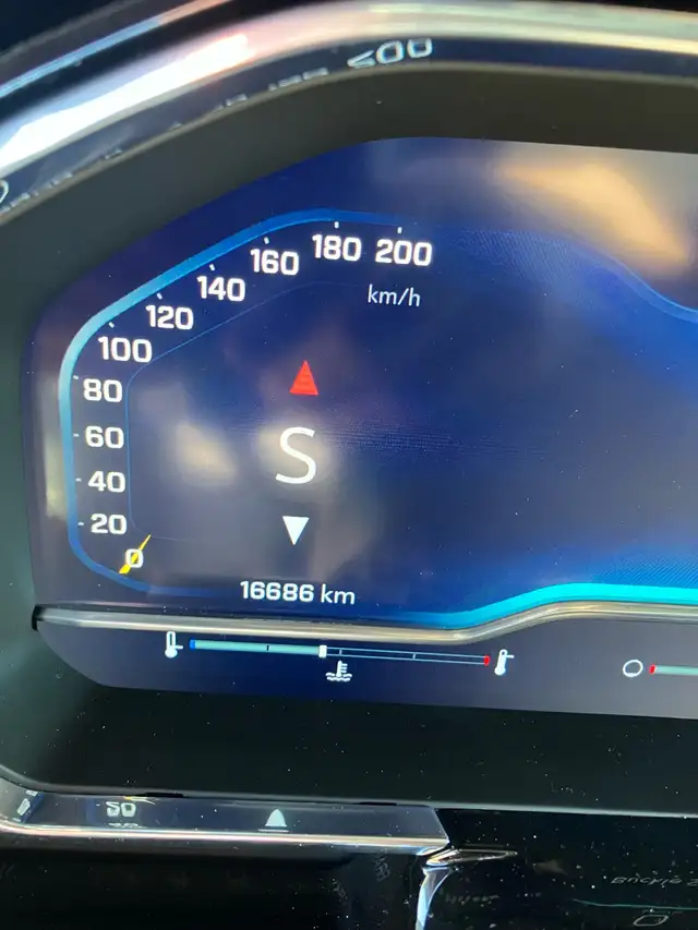 2025 Chevrolet - Photo 5