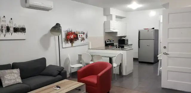 MÉTRO SNOWDON - 4 ½ CONDO DE LUXE CLIMATISÉ, TOUT ÉQUIPÉ, WIFI, - Photo 18