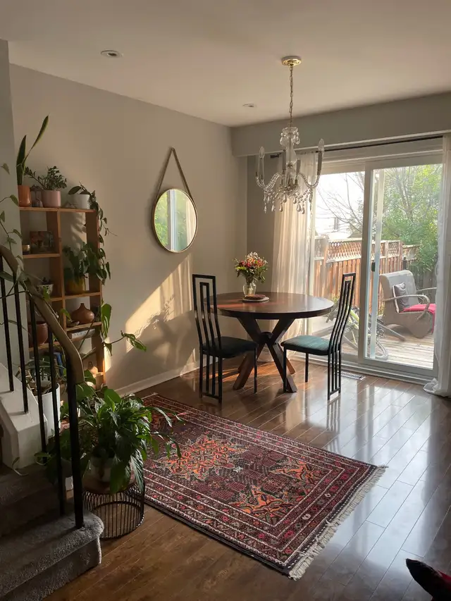 Townhouse for Rent - Photo 4