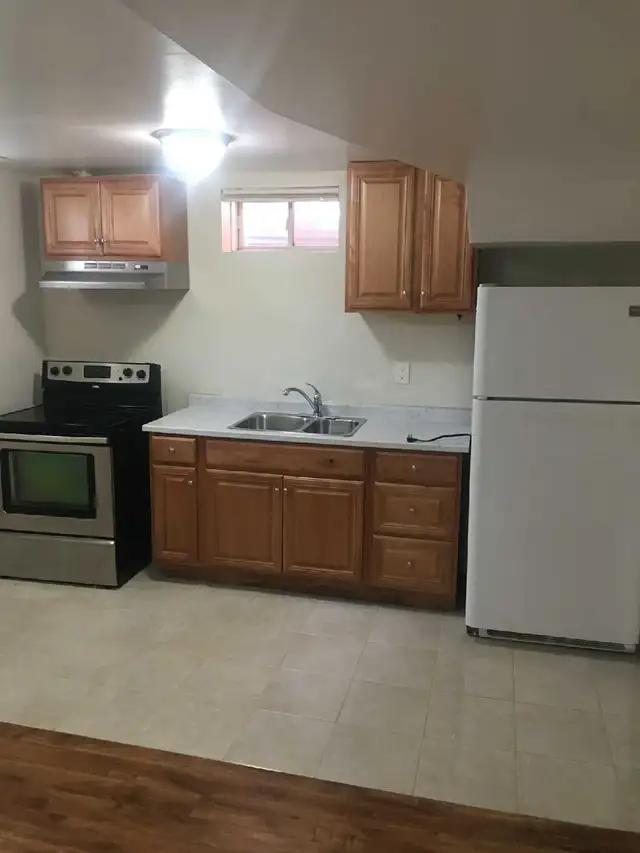 New Basement Apartment for rent in Brampton - Photo 10