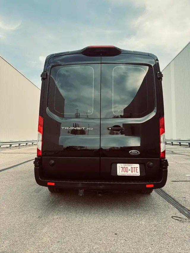 2019 Ford Transit Passenger Wagon T350 - XLT High Roof !2 Passen - Photo 3