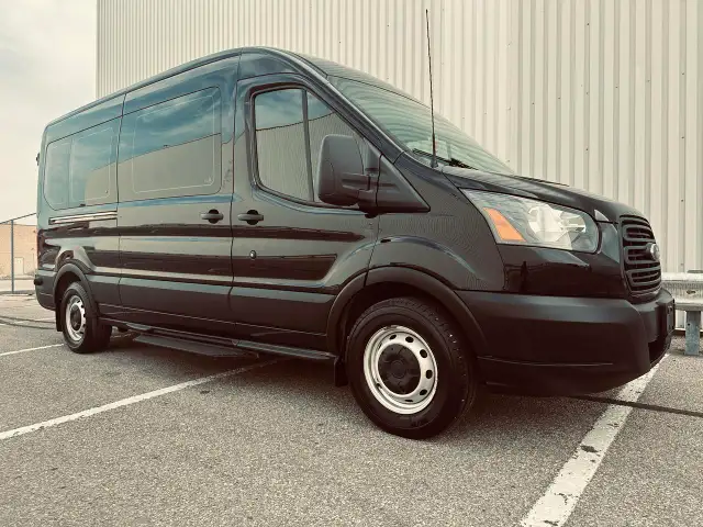 2019 Ford Transit Passenger Wagon T350 - XLT High Roof !2 Passen - Photo 8