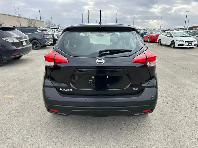 2020 Nissan Kicks SV | Back Cam, Heated Seats - Photo 5