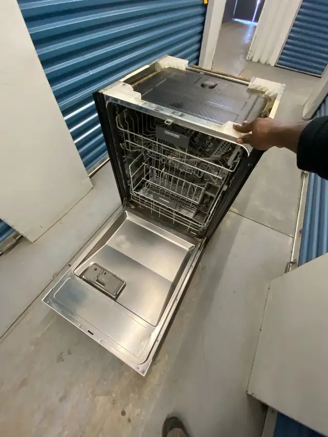 STAINLESS STEEL DISHWASHER - Photo 6